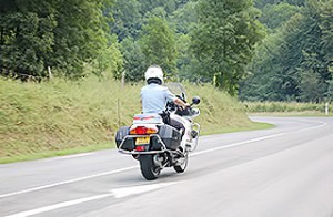 Saverdun la voiture du chauffard qui a blessé un motard a été retrouvée au Mirail