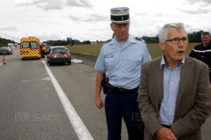 le-procureur-de-la-republique-bernard-lebeau-et-le-colonnel-lang-sur-la-scene-de-crime-photo-thierry-gachon