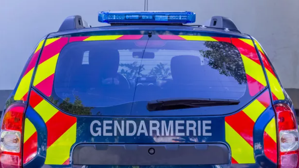 La caserne de la gendarmerie mobile de Melun (Seine-et-Marne) a été la cible de tirs de mortiers d'artifice.